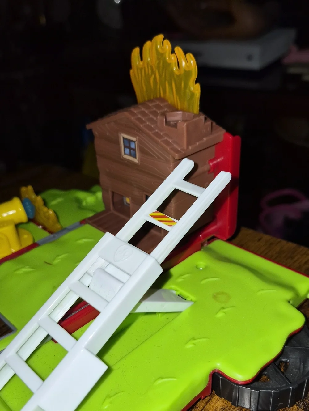 Marshall’s Ride ‘n’ Rescue, Transforming 2-in-1 Playset